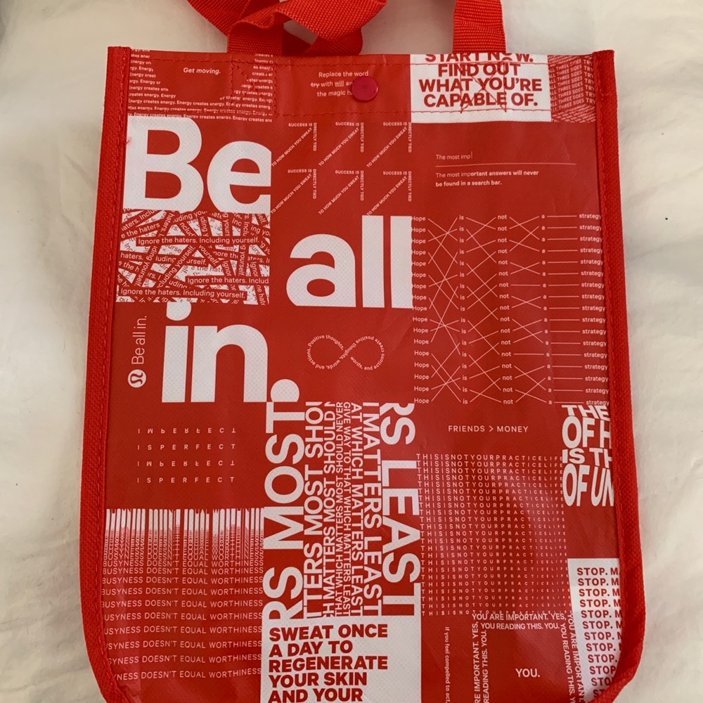 New Lululemon Reusable Shopping Gift Bag Lunch Tote BE ALL IN Small Red